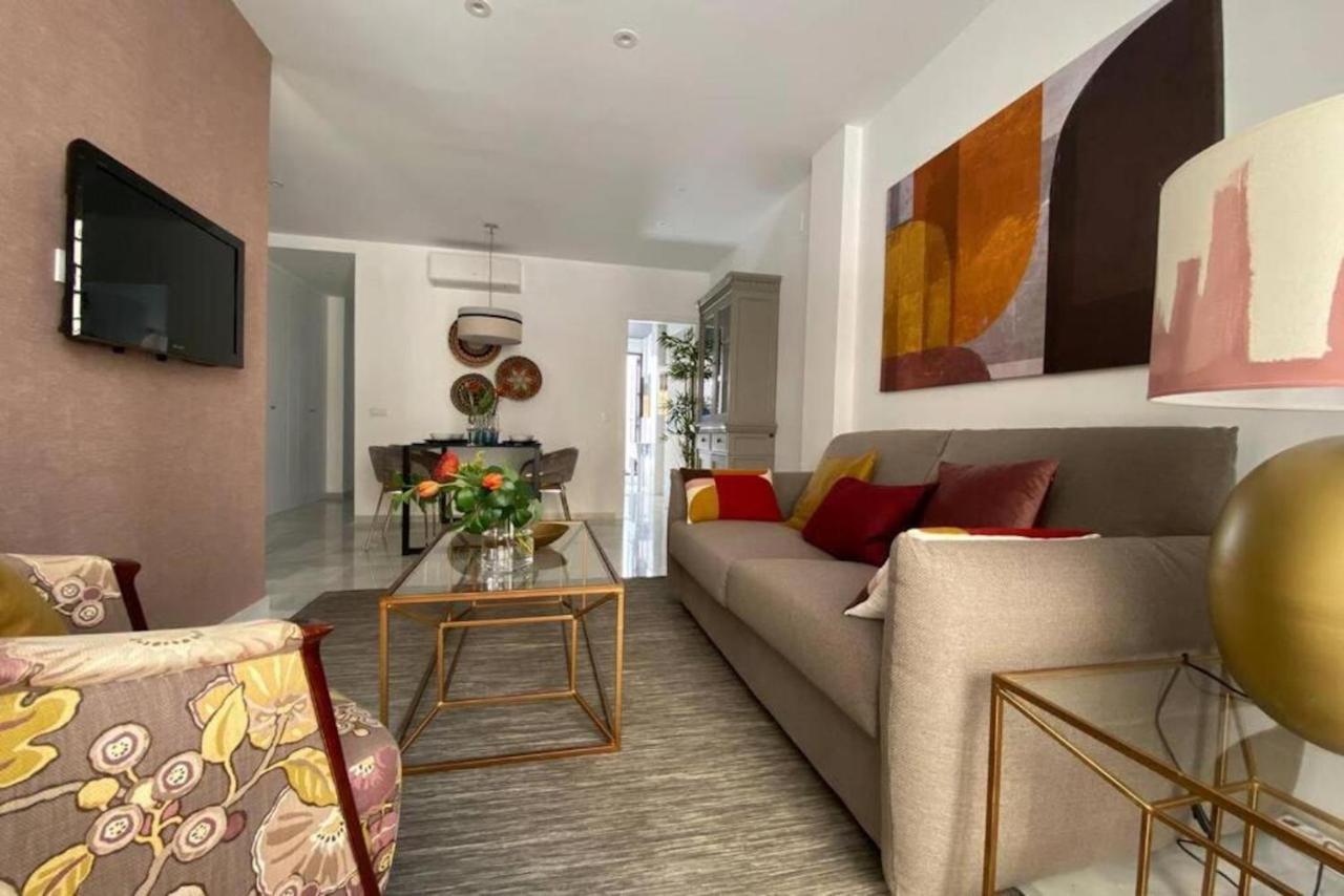Apartament Palacio Caballeros. Parking/wifi